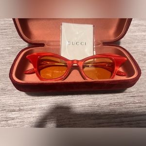 Gucci cat eye retro sunglasses . Brand new in case